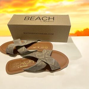 Beach by Matisse pebble cabana sandals python leather size 8